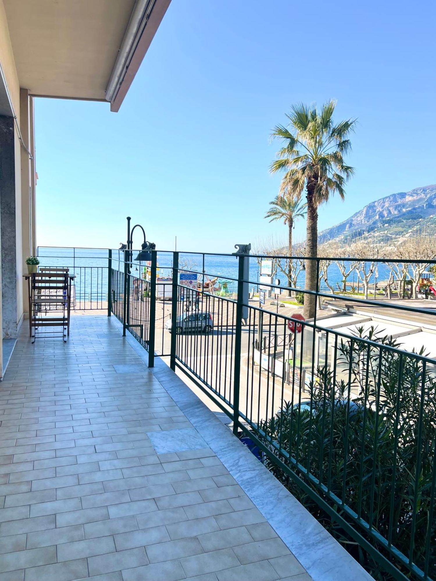 La Casa Lungo Il Mare Διαμέρισμα Maiori Εξωτερικό φωτογραφία